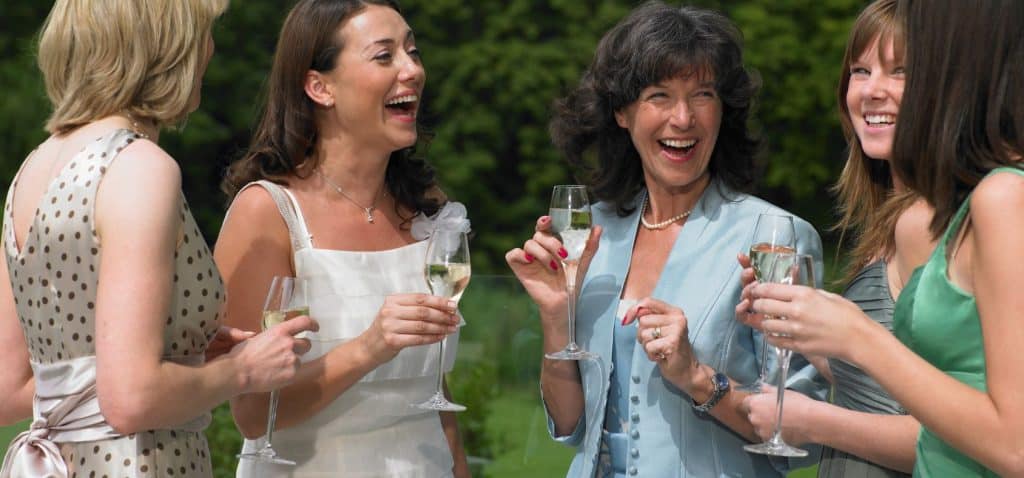 photographe mariage 1 - 10 robes parfaites pour épater à un mariage - 💜 Votre photographe au Fémin'Ain Cécile Clerfayt en Saône-et-Loire, Rhone-Alpes & Loire